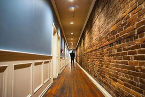 Cambie Hostel Gastown