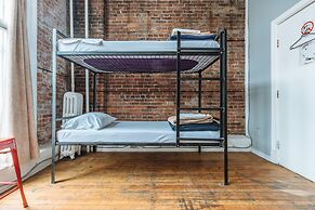 Cambie Hostel Gastown