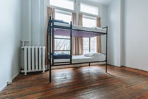 Cambie Hostel Gastown