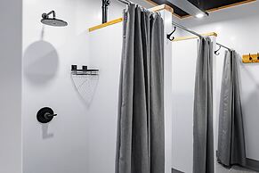 Cambie Hostel Gastown