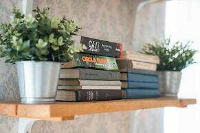 Downtown Forest Hostel & Camping