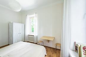 Downtown Forest Hostel & Camping