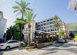 Fatih Hotel Kleopatra