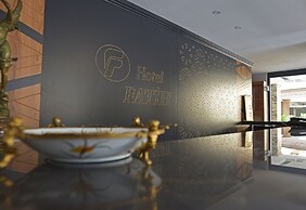Fatih Hotel Kleopatra