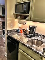 Seven Oaks Bed & Breakfast