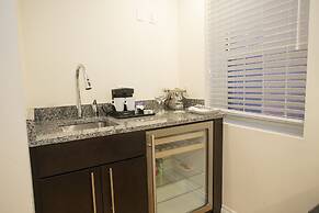 Bricco Suites