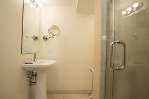 Bricco Suites
