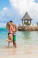 SeaGarden Beach Resort - All Inclusive