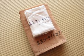 Miyajima Seaside Hotel