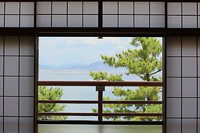 Miyajima Seaside Hotel