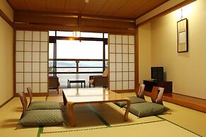 Miyajima Seaside Hotel