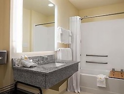 Days Inn & Suites by Wyndham Caldwell