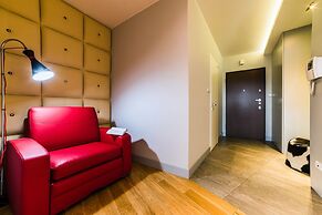 Oxygen Central Apartments