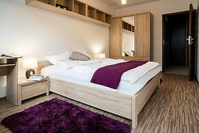 Oxygen Central Apartments