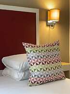 Kyriad Paris 18 - Porte de Clignancourt - Montmartre