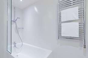 Kyriad Paris 18 - Porte de Clignancourt - Montmartre