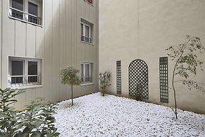 Kyriad Paris 18 - Porte de Clignancourt - Montmartre