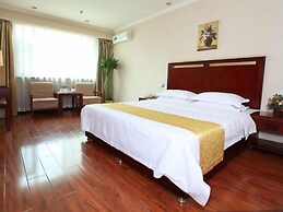 GreenTree Huainan Tianjiaan Square Guangchang road Hotel