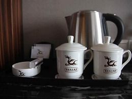 GreenTree Huainan Tianjiaan Square Guangchang road Hotel