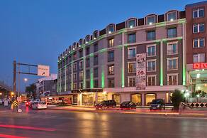 Grand S Hotel