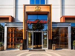 Expoist Hotel