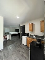 High Falls Inn and Suites