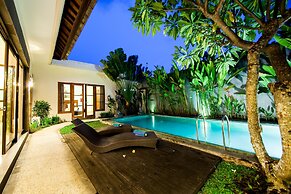 Swiss-Belvillas Umalas