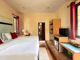 Sabaii Bay Resort