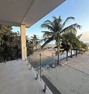 Sabaii Bay Resort