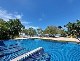 Sabaii Bay Resort