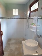 Sabaii Bay Resort