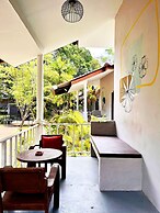 Sabaii Bay Resort