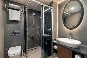 Miracle Istanbul Asia Airport Hotel & Spa