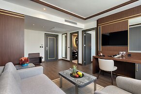 Miracle Istanbul Asia Airport Hotel & Spa