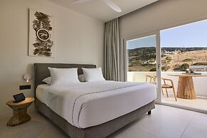 Artemis Seaside Resort