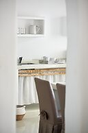 Artemis Seaside Resort