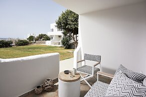 Artemis Seaside Resort