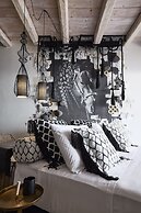 Artemis Seaside Resort