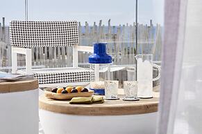 Artemis Seaside Resort