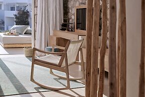 Artemis Seaside Resort