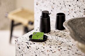 Artemis Seaside Resort