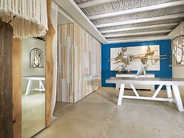 Artemis Seaside Resort