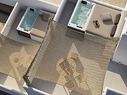 Artemis Seaside Resort