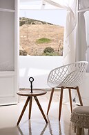 Artemis Seaside Resort