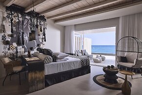 Artemis Seaside Resort