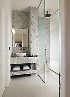 Artemis Seaside Resort