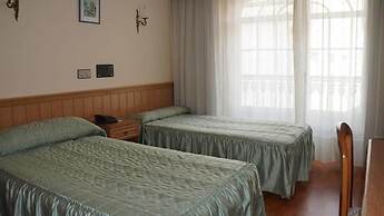 Hotel LARRY
