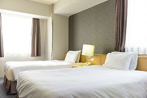 SureStay Plus Hotel by Best Western Shin-Osaka