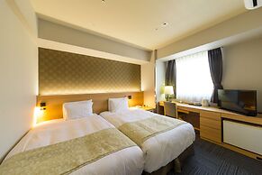 SureStay Plus Hotel by Best Western Shin-Osaka