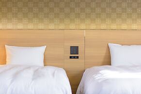 SureStay Plus Hotel by Best Western Shin-Osaka